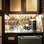 The Gas Lamp Hotel - Latimer